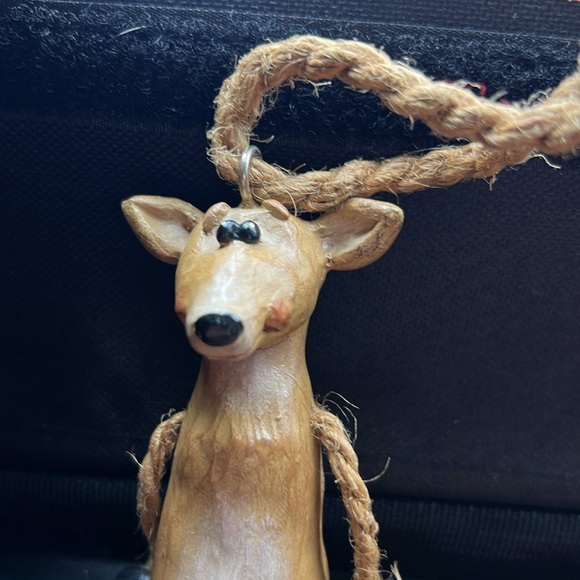 Vintage Bert Anderson Wooden Carved Reindeer Christmas Ornament 2003 - Picture 11 of 11